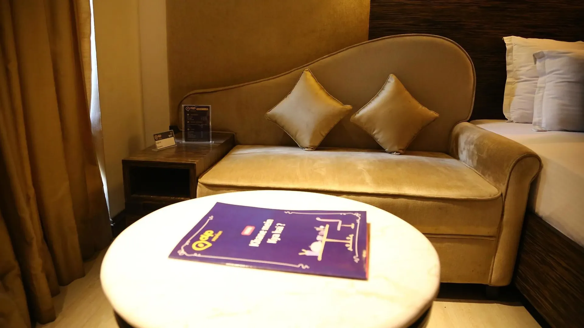 Otel Oyo Premium Sector 43 Chandīgarh